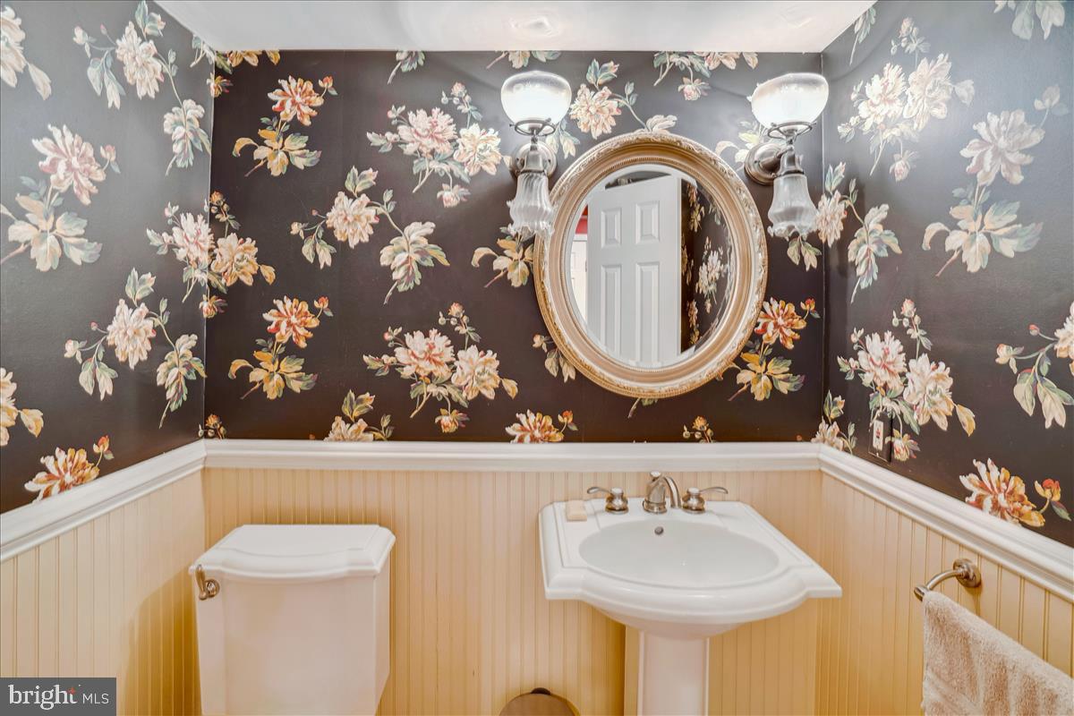 2130 Spencerville Road Spencerville, MD 20868 - Photo 14 of 36