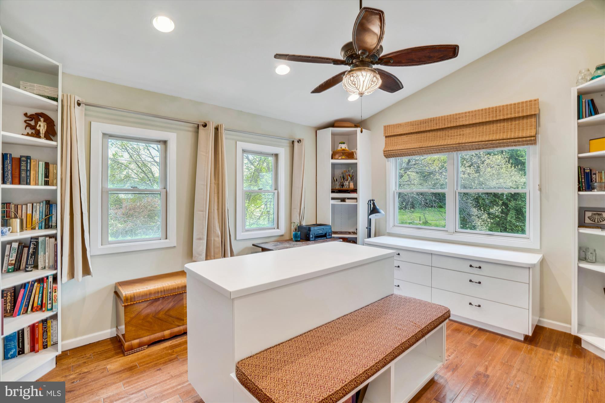 2130 Spencerville Road Spencerville, MD 20868 - Photo 19 of 36 Bedroom