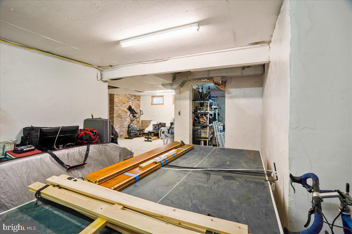 2130 Spencerville Road Spencerville, MD 20868 - Photo 34 of 36