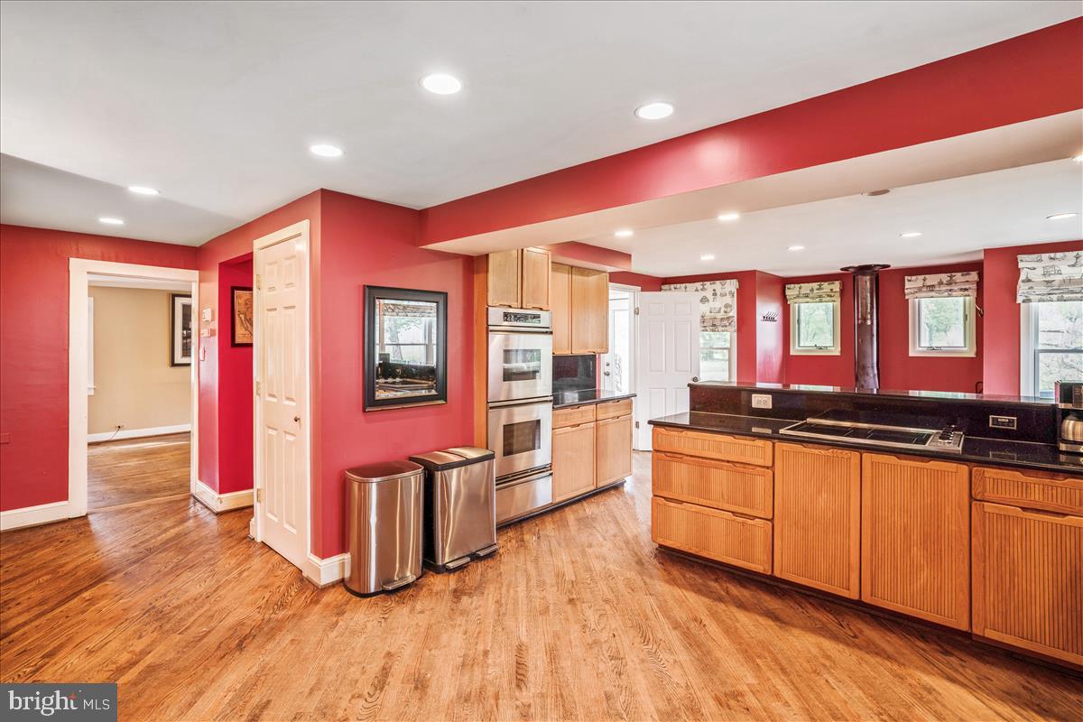 2130 Spencerville Road Spencerville, MD 20868 - Photo 5 of 36 Red Paint has been nuetralized