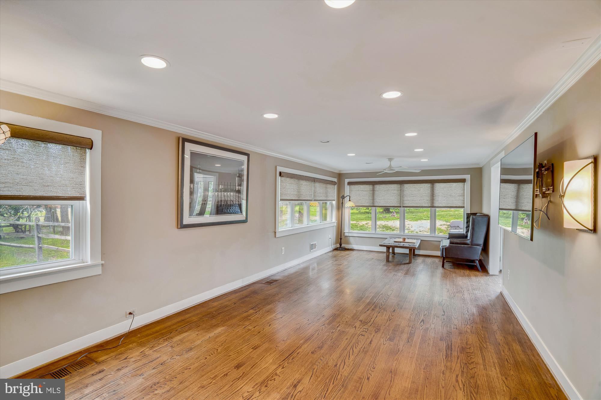 2130 Spencerville Road Spencerville, MD 20868 - Photo 10 of 36 Family Room