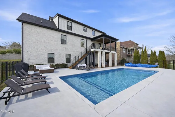 $1,498,765 | 141 Laurel Ridge Drive, Jonesborough, TN 37659