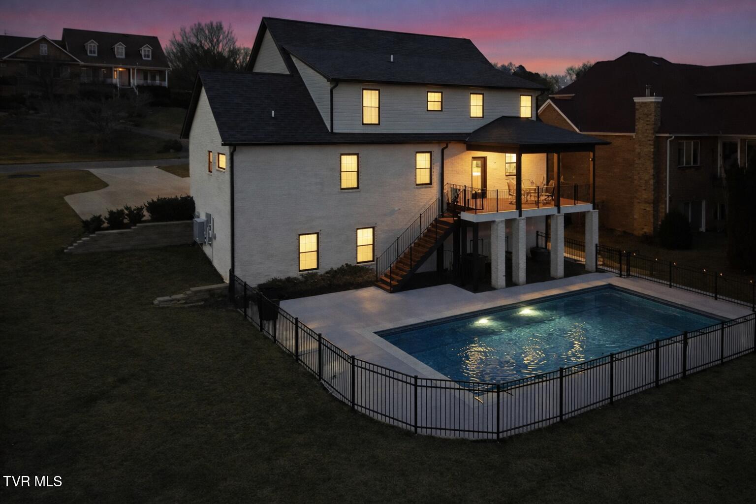 141 Laurel Ridge Drive Jonesborough, TN 37659 - Photo 30 of 30 twilight back of home