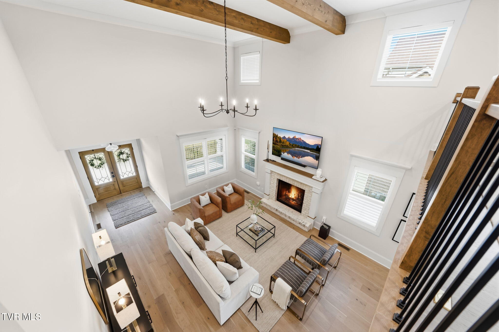 141 Laurel Ridge Drive Jonesborough, TN 37659 - Photo 8 of 30 62-web-or-mls-058_DSC06475_with_fire