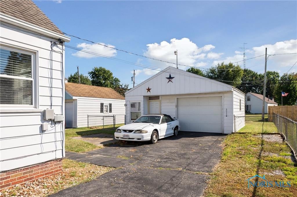 2432 Brown Road Oregon, OH 43616 - Photo 21 of 23 Photo 23