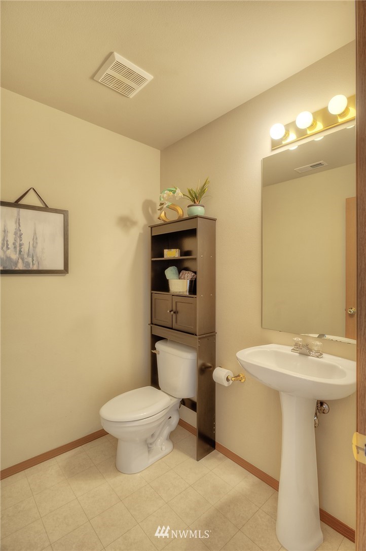 18127 168th Way Southeast Renton, WA 98058 - Photo 13 of 25 Gallery Image 13