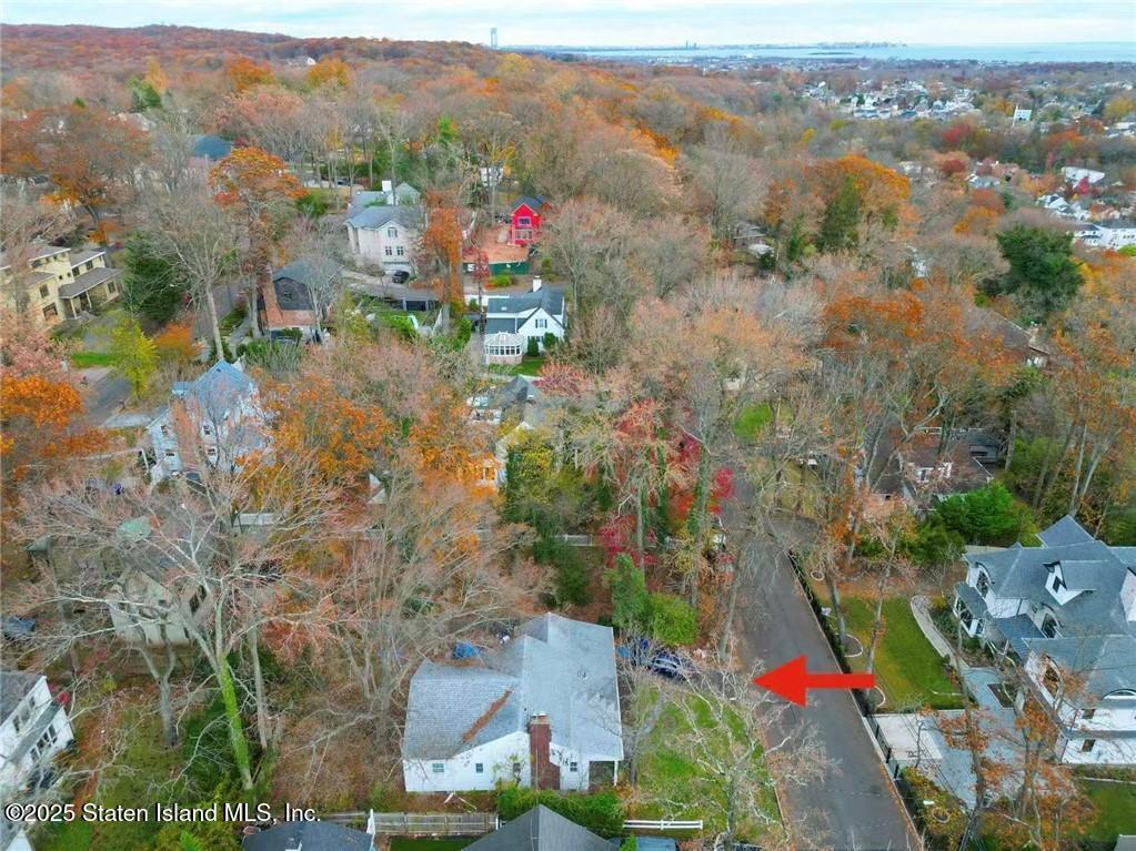 265 Edinboro Road Staten Island, NY 10306 - Photo 2 of 11 GetMedia (1)
