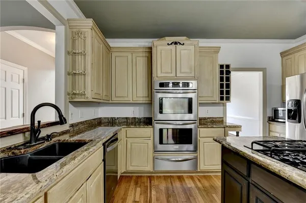 $549,950 | 1015 Rowe Oak Circle, Lawrenceville, GA 30043