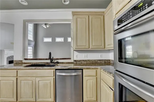 $549,950 | 1015 Rowe Oak Circle, Lawrenceville, GA 30043