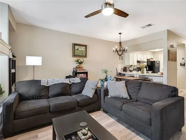 $1,650 | 5313 Indio Drive, Unit B, Austin, TX 78745