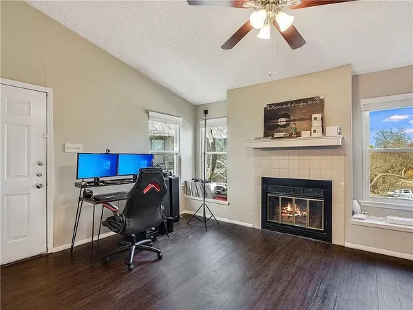 $1,650 | 5313 Indio Drive, Unit B, Austin, TX 78745