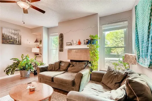 $1,650 | 5313 Indio Drive, Unit B, Austin, TX 78745