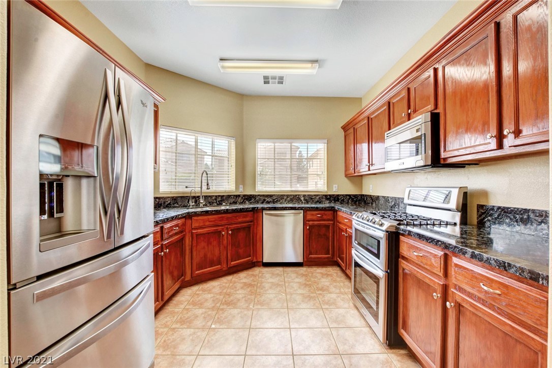5918 Crumbling Ridge Street Henderson, NV 89011 - Photo 2 of 50