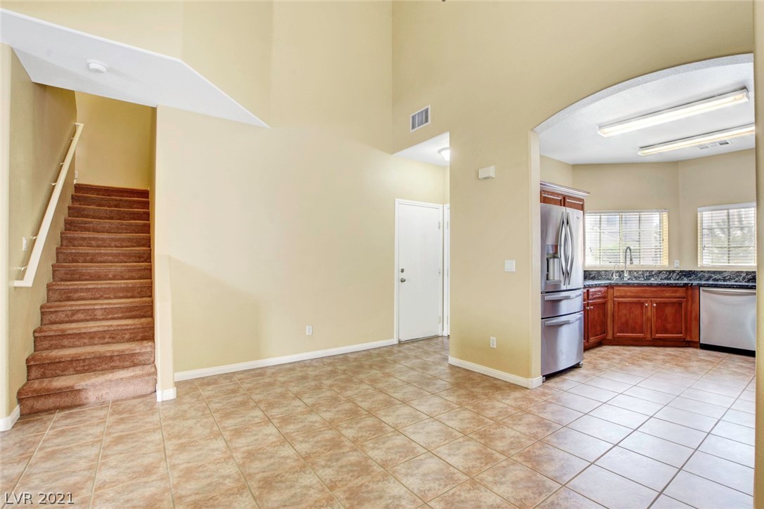 5918 Crumbling Ridge Street Henderson, NV 89011 - Photo 9 of 50