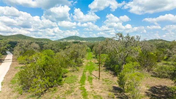 $850,000 | Undisclosed Address, Utopia, TX 78884