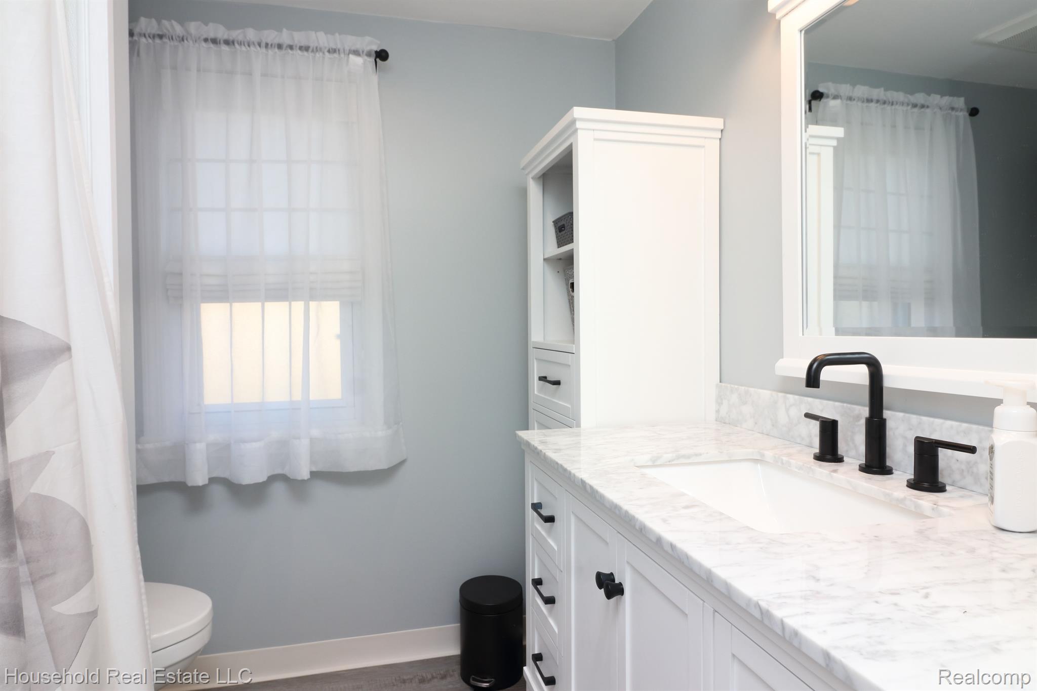 2794 Frankson Avenue Rochester, MI 48307 - Photo 11 of 25