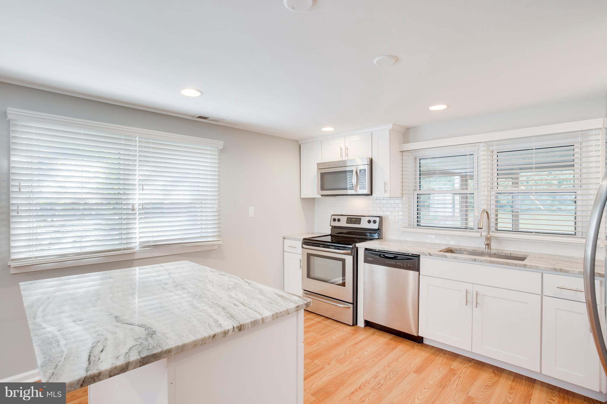 724 Shelley Road Towson, MD 21286 - Photo 12 of 20 Kitchen