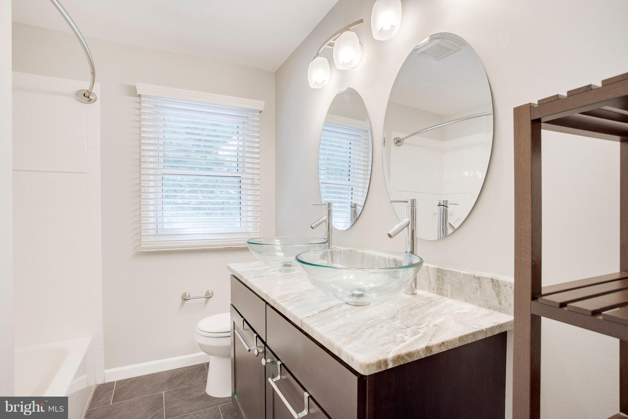 724 Shelley Road Towson, MD 21286 - Photo 8 of 20 Bath