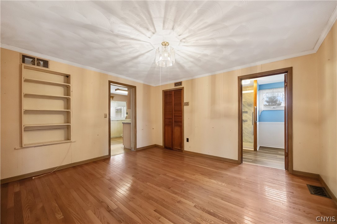 8258 Thompson Road Cicero, NY 13039 - Photo 17 of 39