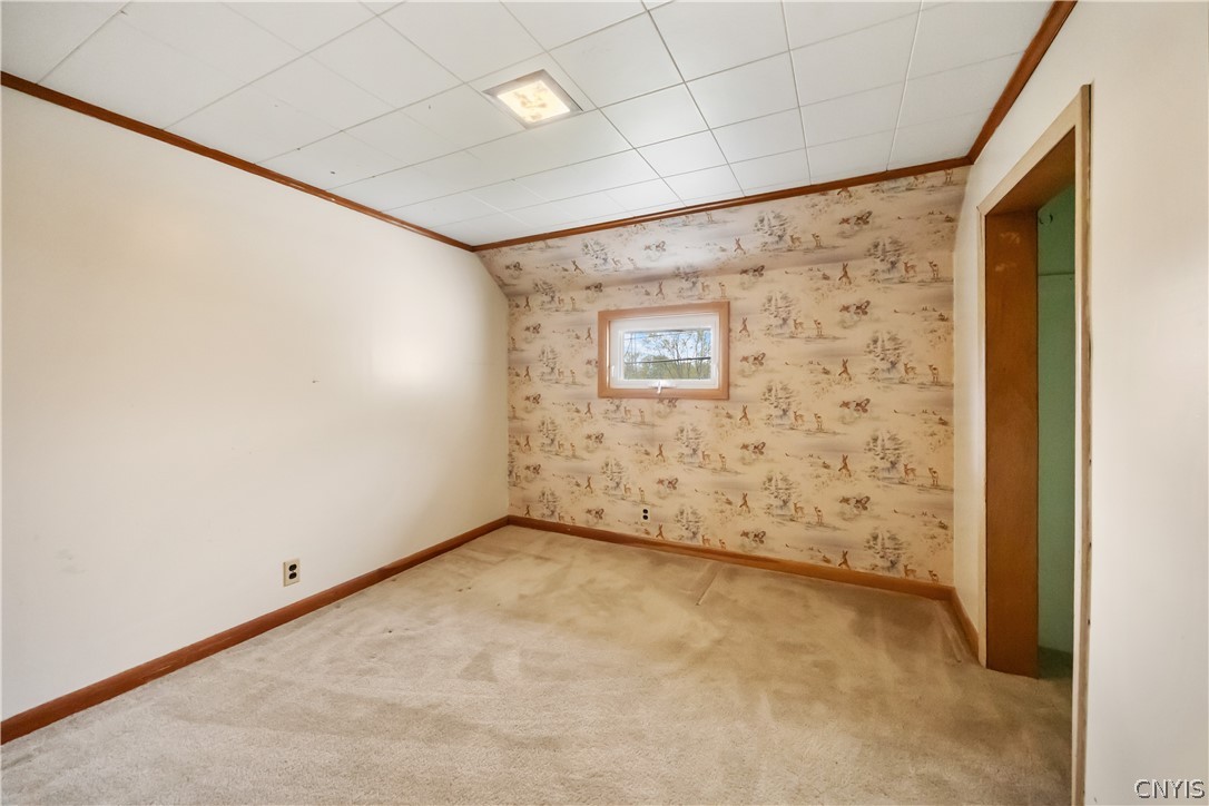 8258 Thompson Road Cicero, NY 13039 - Photo 24 of 39