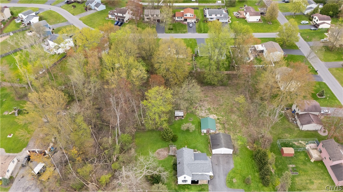 8258 Thompson Road Cicero, NY 13039 - Photo 33 of 39