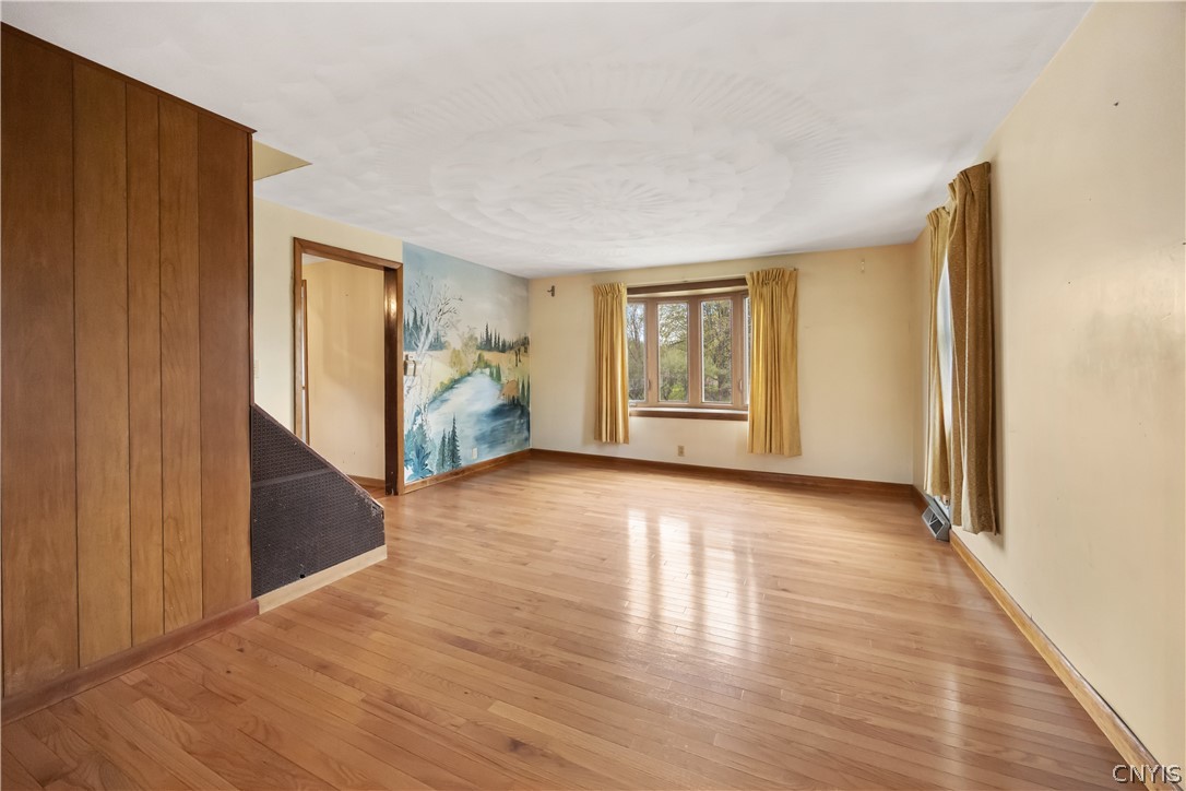 8258 Thompson Road Cicero, NY 13039 - Photo 7 of 39