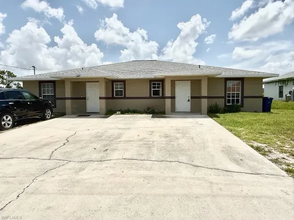 $359,000 | 305-307 Homer Avenue South, Lehigh Acres, FL 33973
