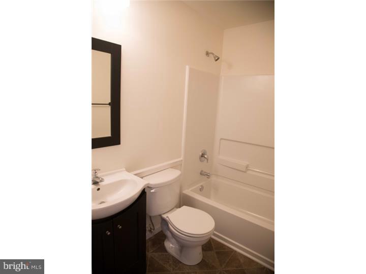 1524 Joshua Clayton Road Dover, DE 19904 - Photo 12 of 15 Bathroom