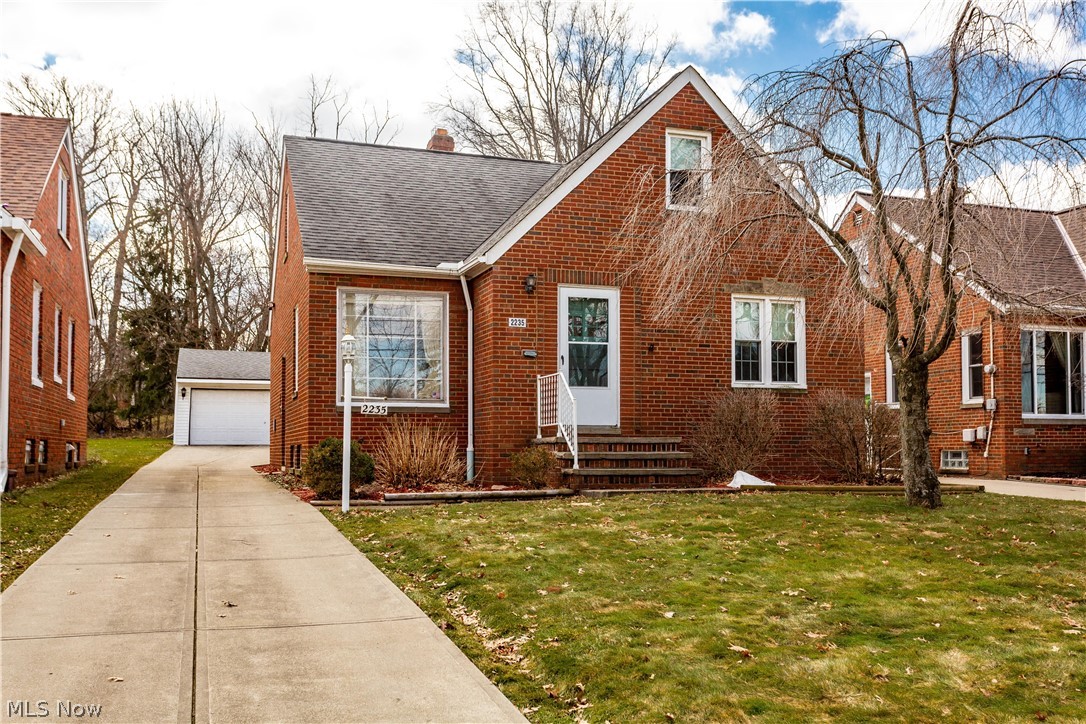 2235 Keystone Road Cleveland, OH 44134 - Photo 1 of 35