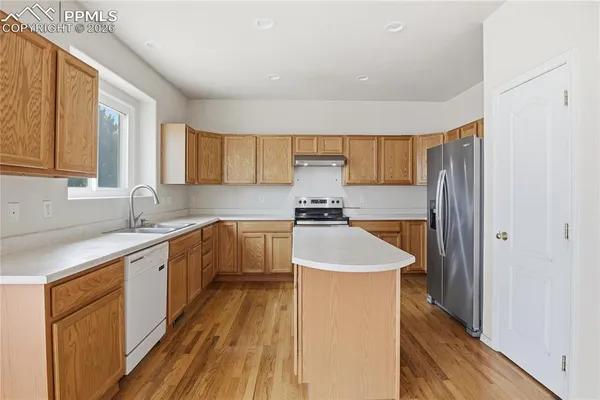 $464,900 | 5364 Rose Ridge Lane, Colorado Springs, CO 80917