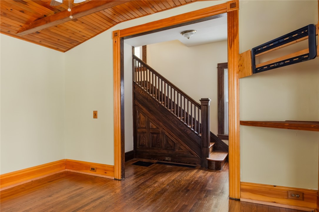 57 Lansdale Street Rochester, NY 14620 - Photo 17 of 35