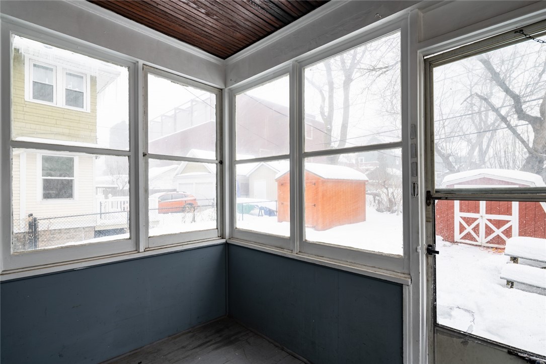 57 Lansdale Street Rochester, NY 14620 - Photo 2 of 35