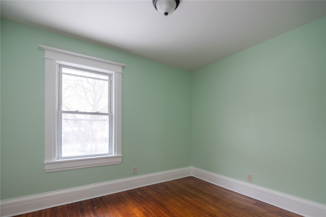 57 Lansdale Street Rochester, NY 14620 - Photo 28 of 35