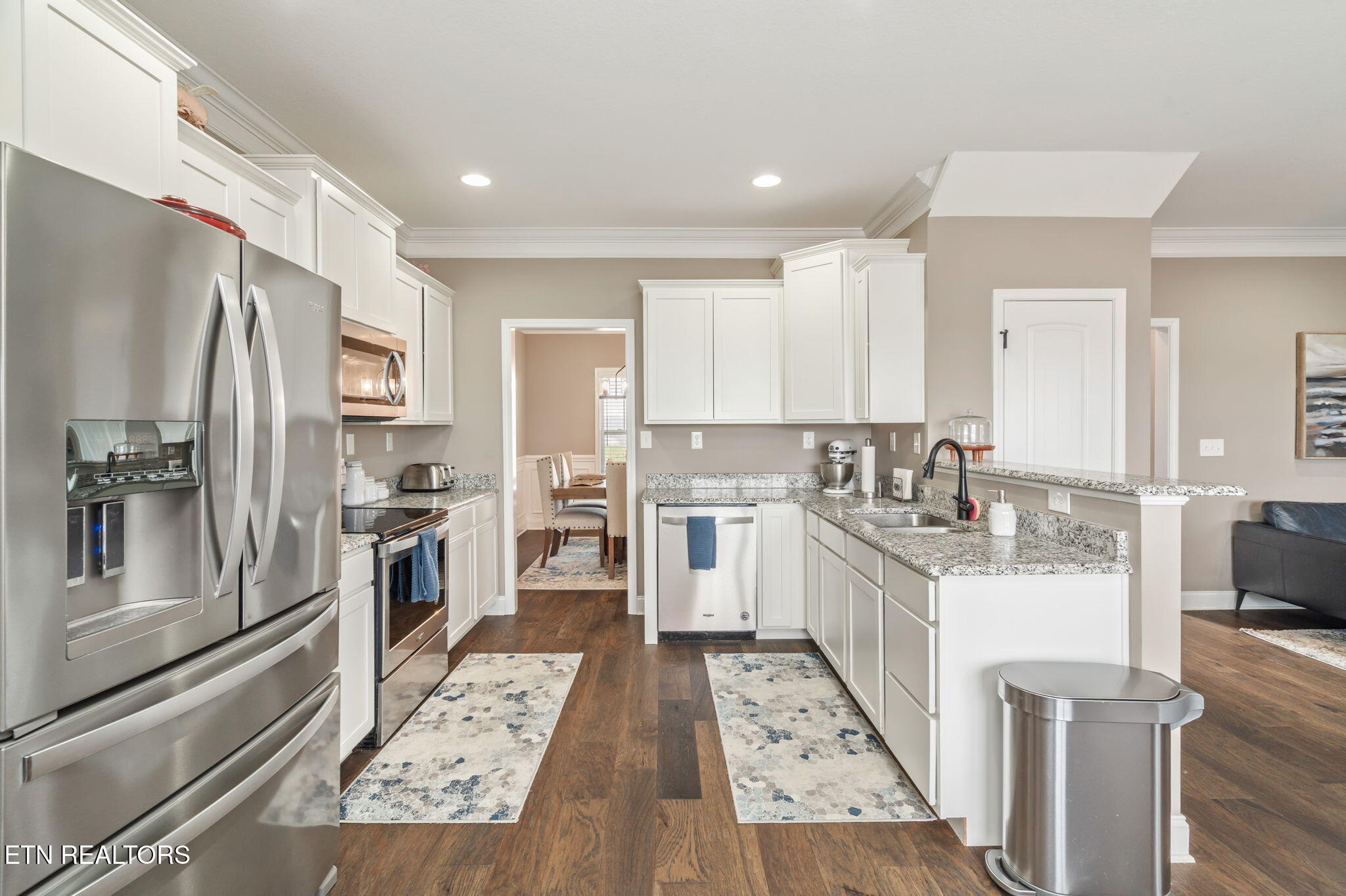 108 Hollyberry Road Oak Ridge, TN 37830 - Photo 18 of 60 Kitchen