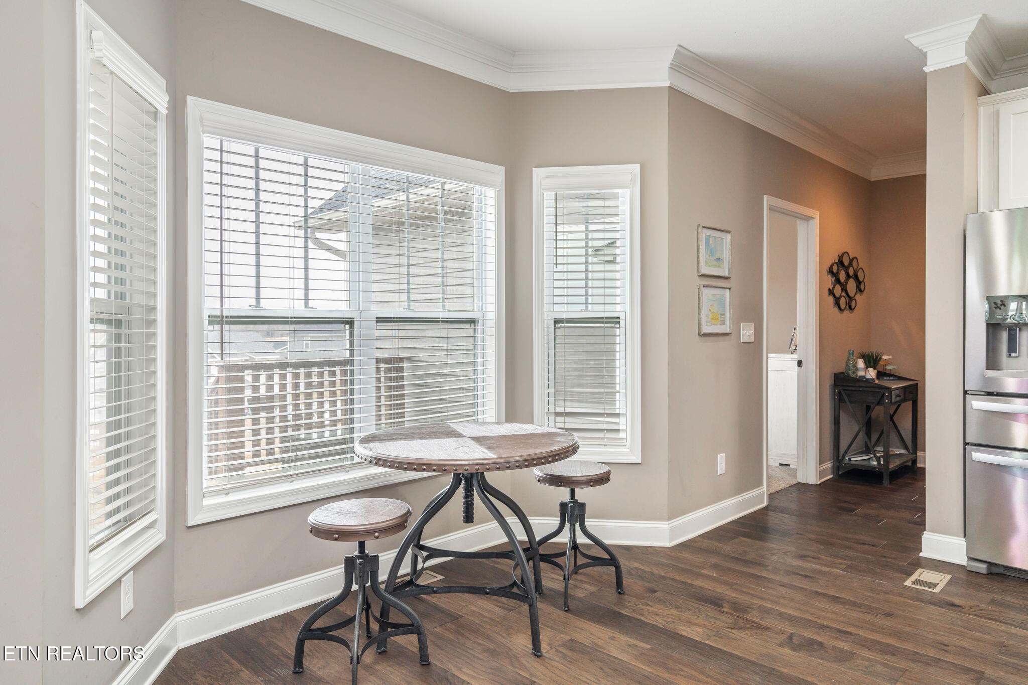 108 Hollyberry Road Oak Ridge, TN 37830 - Photo 22 of 60 Breakfast Area