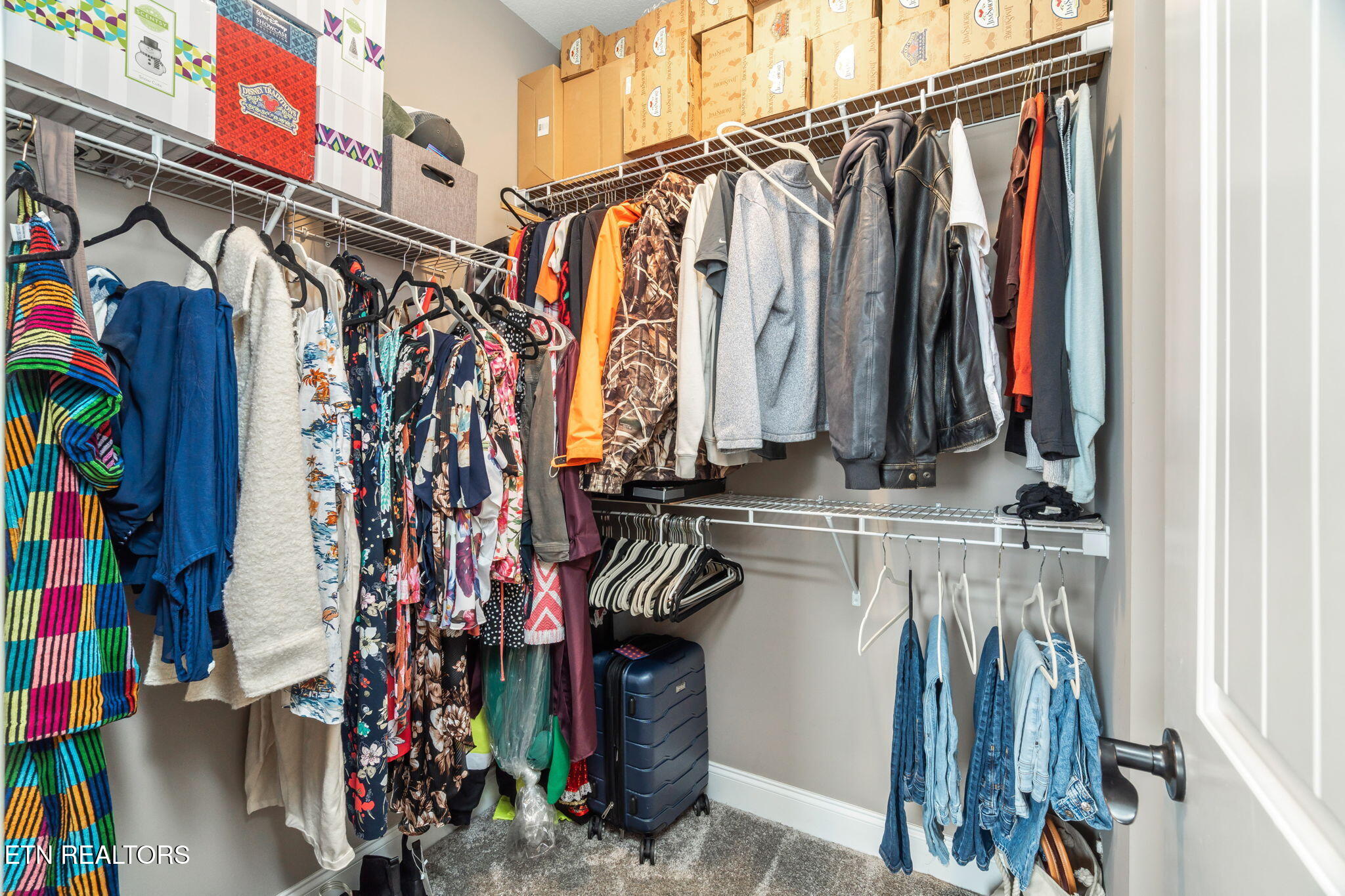 108 Hollyberry Road Oak Ridge, TN 37830 - Photo 28 of 60 Walk In Closet