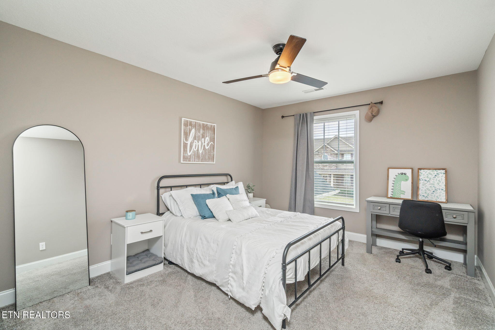 108 Hollyberry Road Oak Ridge, TN 37830 - Photo 37 of 60 Bedroom 2