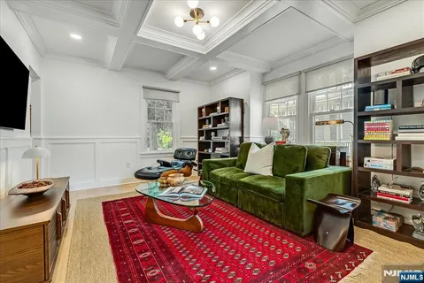 $1,900,000 | 27 Montclair Avenue, Montclair, NJ 07042