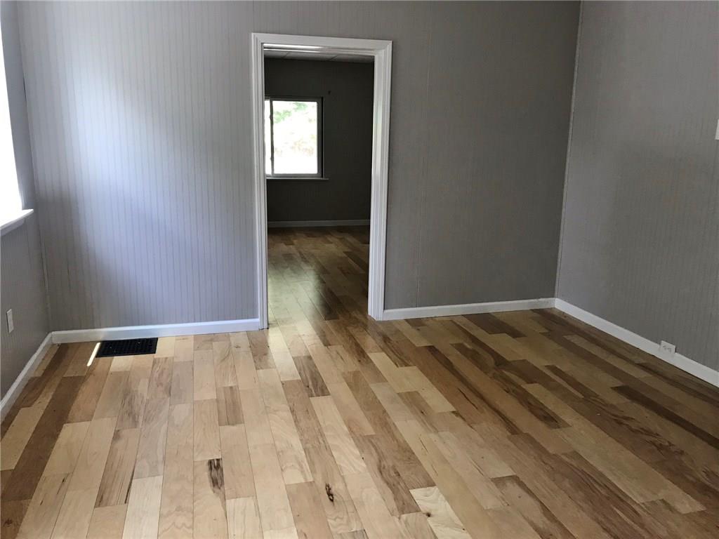 951 Becks Run Road Pittsburgh, PA 15210 - Photo 4 of 24 Gallery Image 4