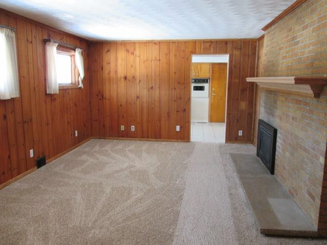 7834 Secor Road Lambertville, MI 48144 - Photo 14 of 20 Family Room