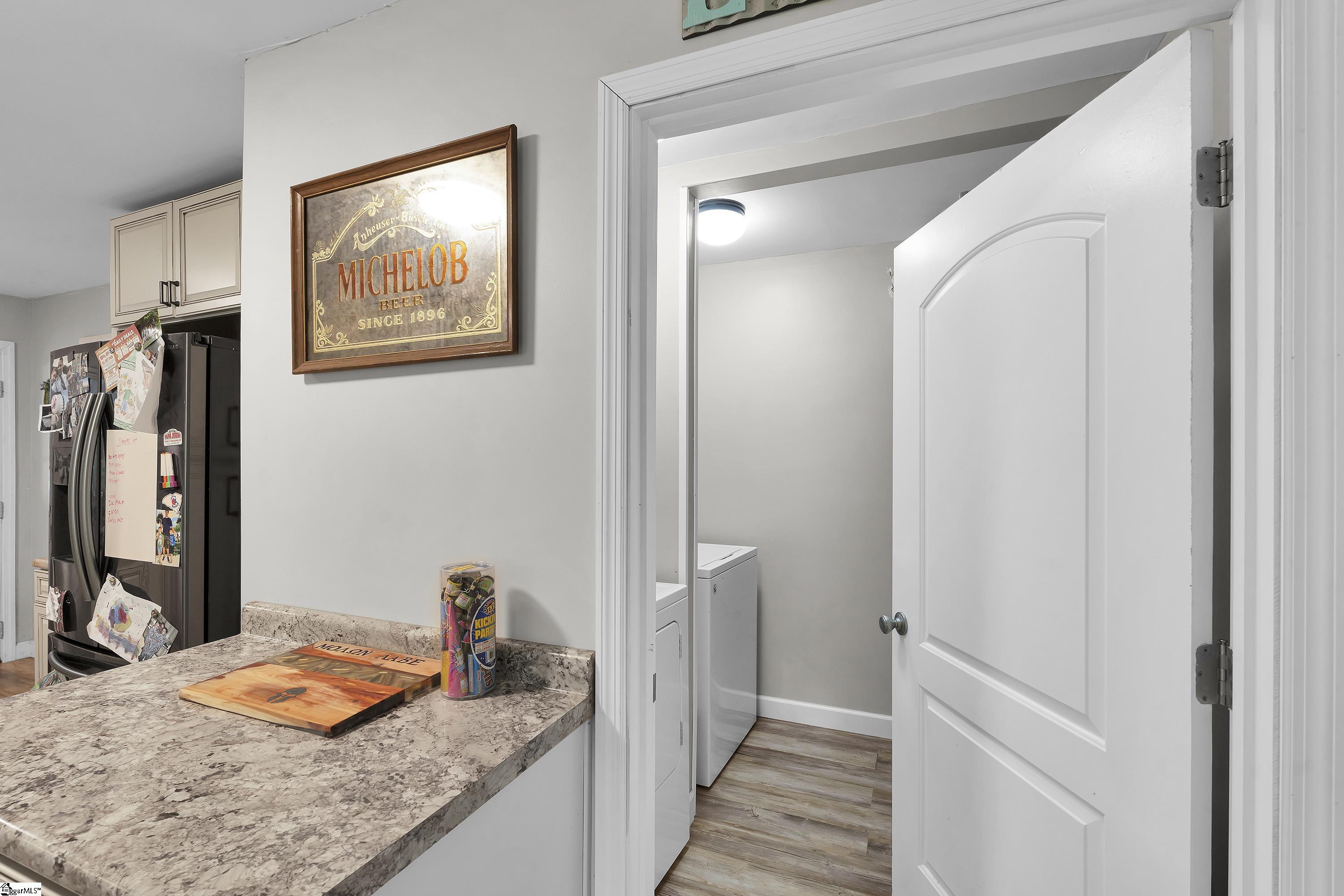 1304 Northeast Main Street Simpsonville, SC 29681 - Photo 8 of 24