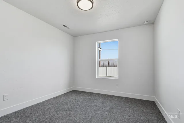 $375,000 | 326 North 12th Street, Parma, ID 83660