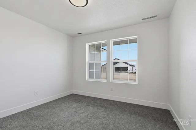 $375,000 | 326 North 12th Street, Parma, ID 83660