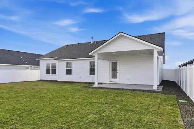 $375,000 | 326 North 12th Street, Parma, ID 83660