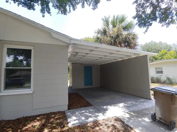$1,750 | 2691 Northland Road, Mount Dora, FL 32757