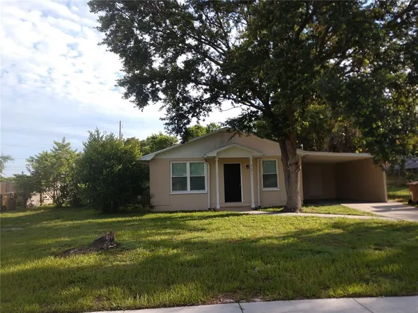 $1,750 | 2691 Northland Road, Mount Dora, FL 32757