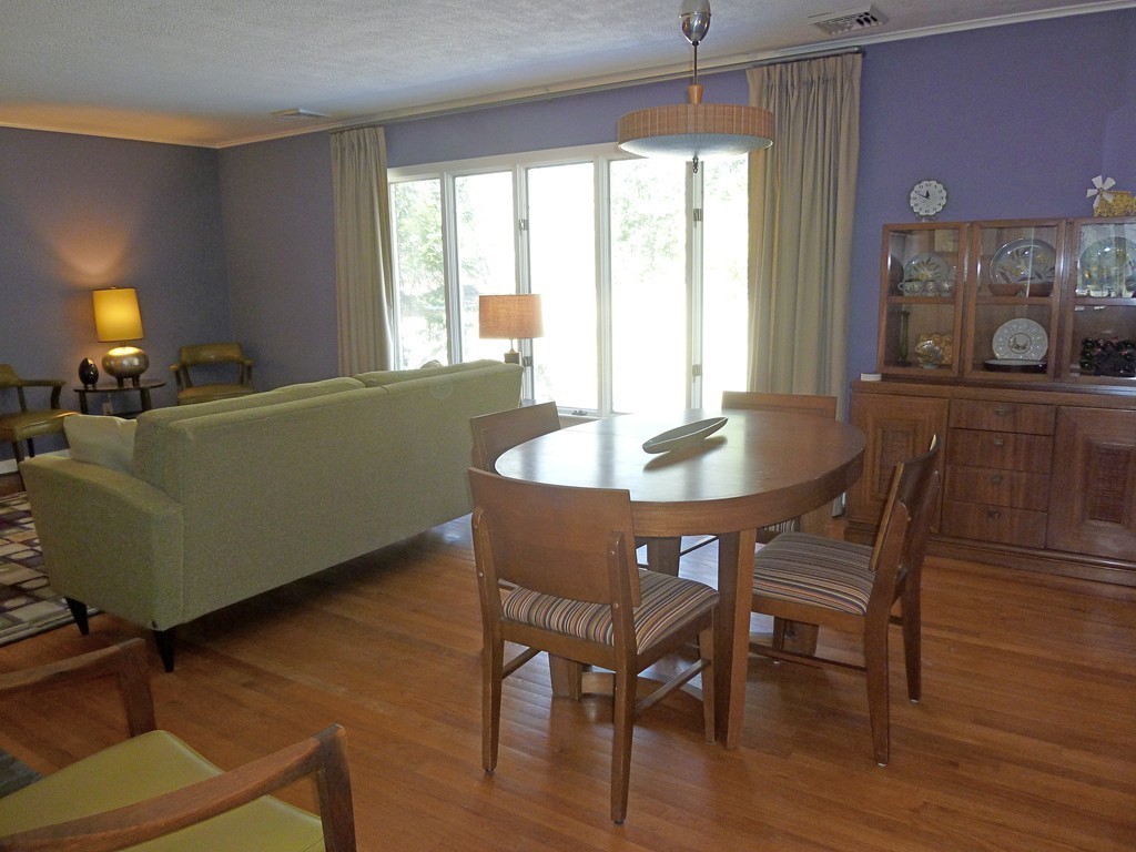 625 Westhampton Road Northampton, MA 01062 - Photo 9 of 30 a dining room with furniture and window