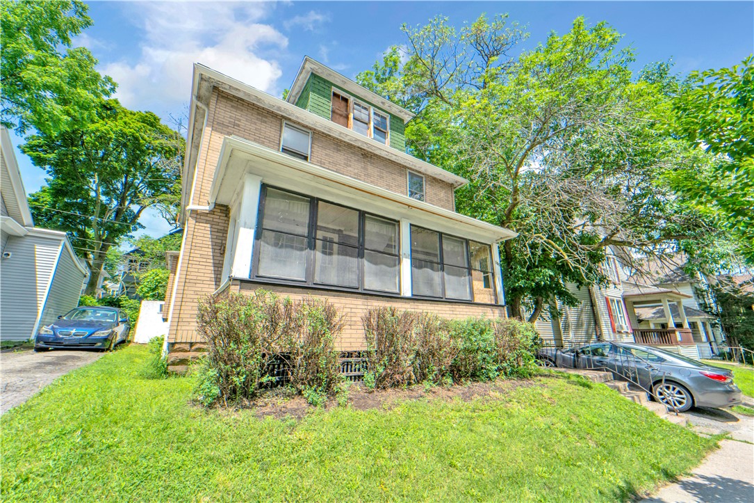 160 Driving Park Avenue Rochester, NY 14613 - Photo 1 of 16