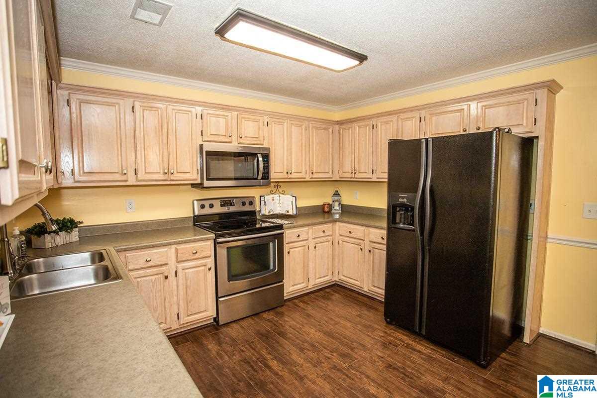 102 Juniper Circle Pelham, AL 35124 - Photo 12 of 33