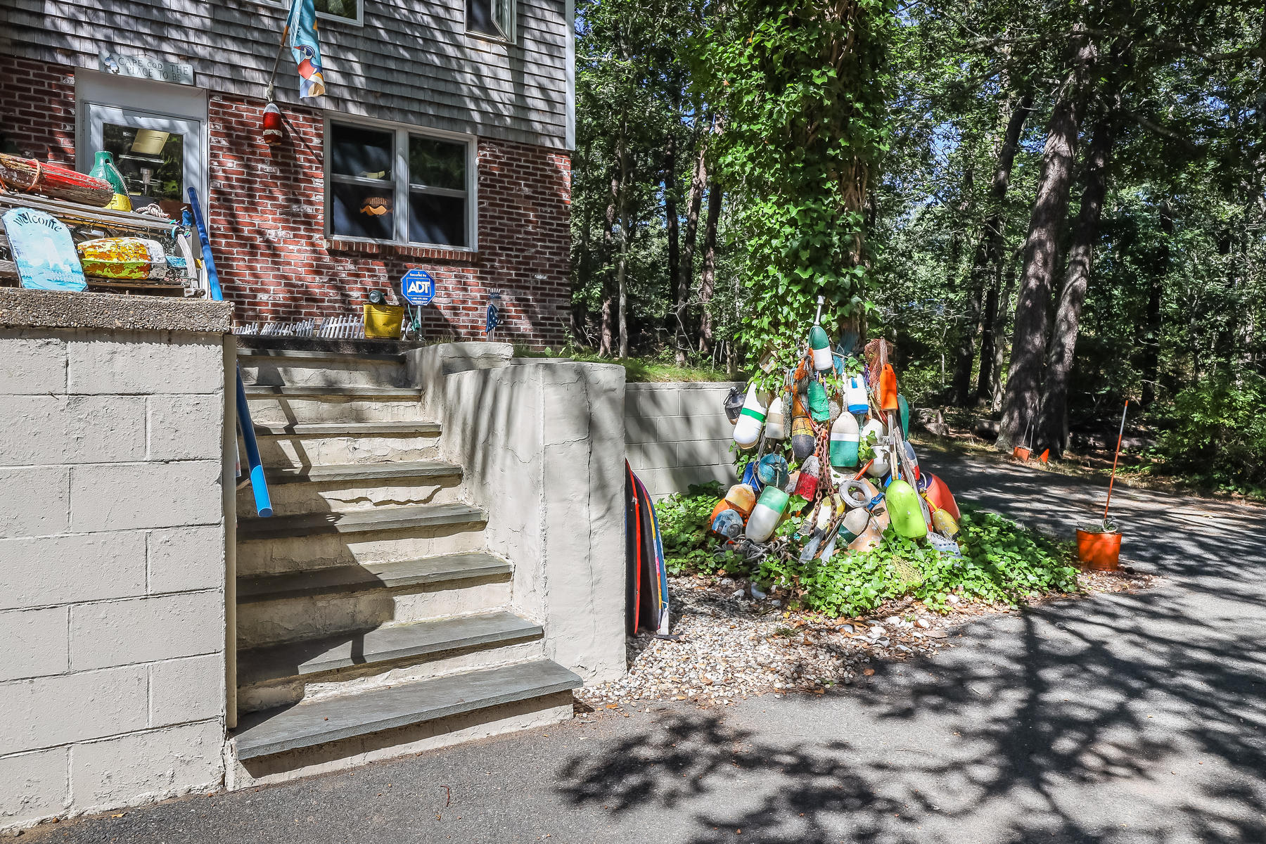 570 Brackett Road Eastham, MA 02642 - Photo 3 of 41 3P2A1859